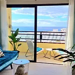 Paradise View Family By Altamarhomes