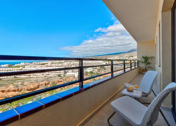 Paradise View Family By Altamarhomes