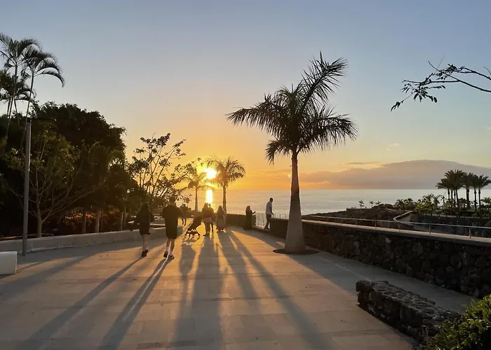 Paradise View Family By Altamarhomes